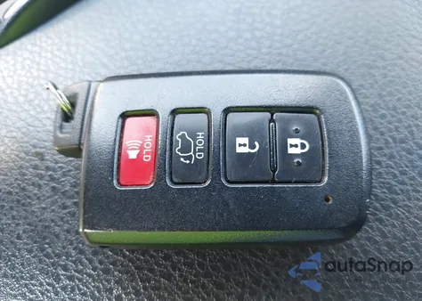 2018 Toyota Highlander Xle z USA, uszkodzony, nr VIN 5TDJZRFH8JS861176